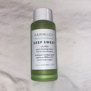 Farmacy deep sweep pore cleaning toner.